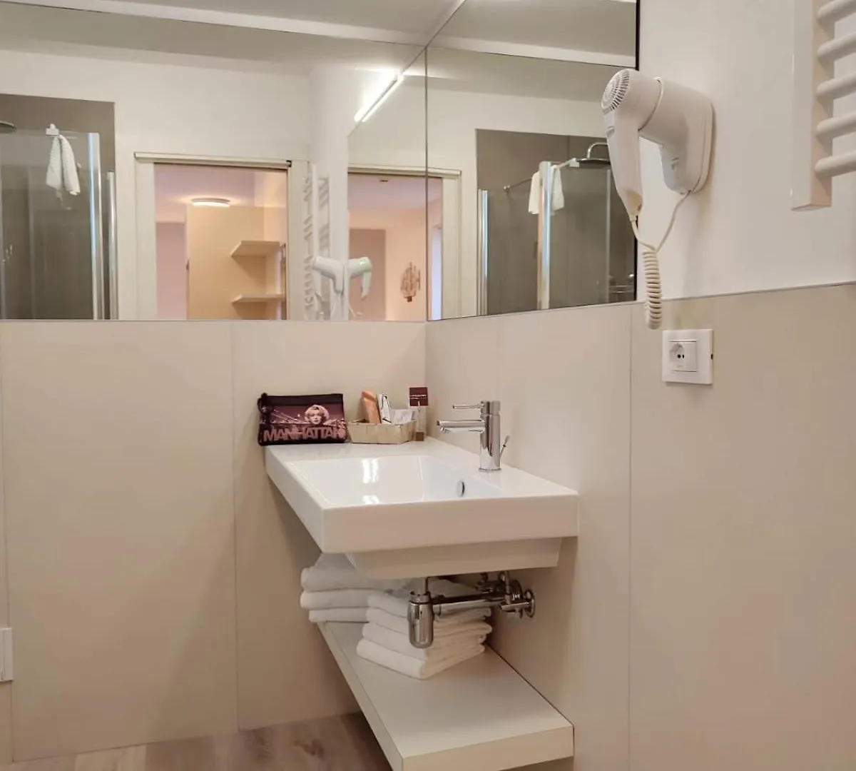 Hotel Madera Τζεσόλο Λίντο