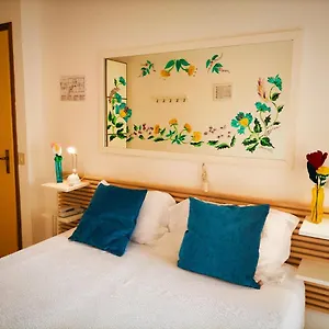 Hotel Le Petit