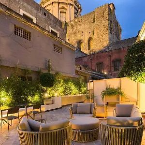 Bastio Private Hotel